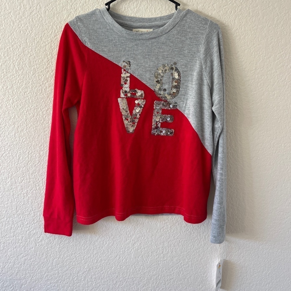 BIN#21 - C&C CALIFORNIA KIDs Girl’s XL(14/16) LOVE Sequined Pullover Sweater